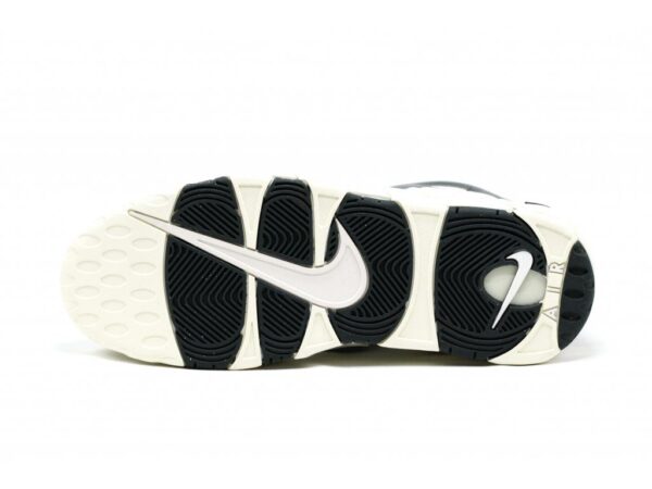 נייק אפטמפו סניקרס לגברים NIKE AIR MORE UPTEMPO '96 WHITE BLACK