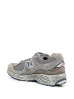 ניו באלאנס - New Balance 2002 R Grey Pouch sneakers