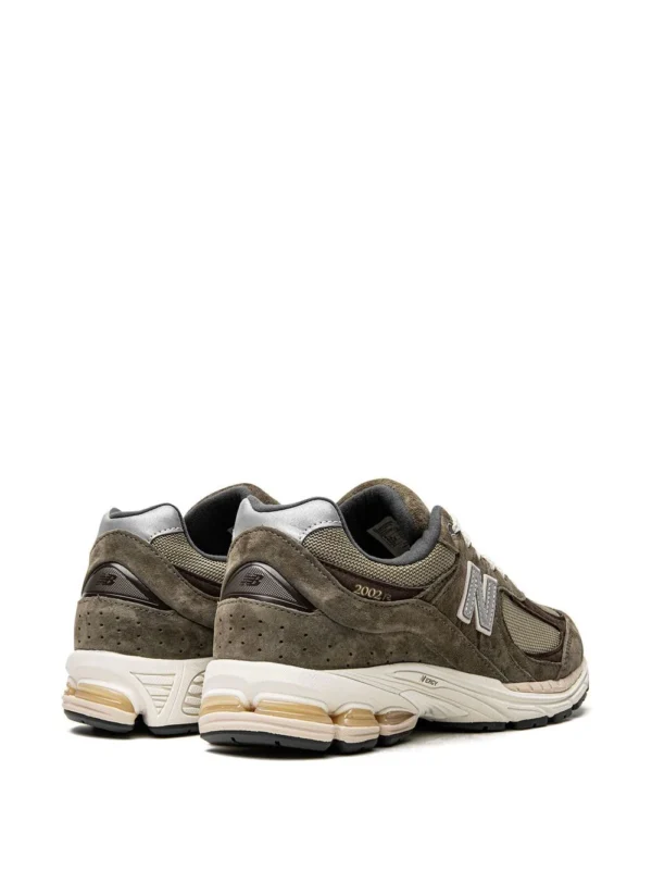 ניו באלאנס - New Balance 2002 R Dark Camo/Rich Earth sneakers