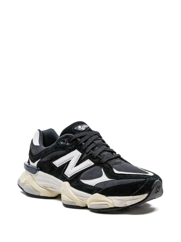 ניו באלאנס- New Balance 9060 "Black/White" Sneakers