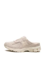 ניו באלאנס - New Balance 2002 R Calm Taupe sneakers