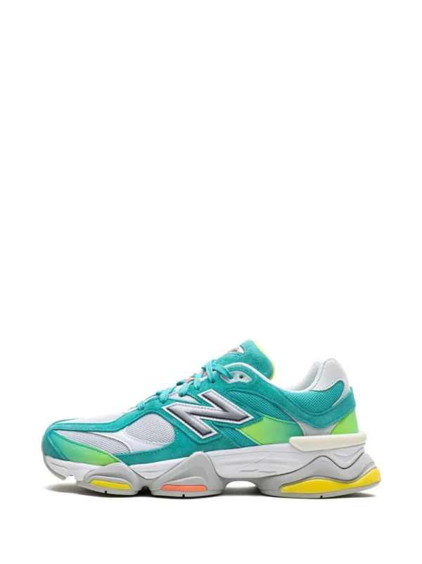 ניו באלאנס- New Balance 9060 "Cyan Burst" Sneakers