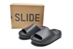 כפכפי ייזי סלייד | Adidas Yeezy Slide
