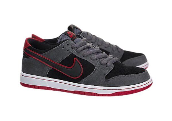 נעליי נייק-NIKE SB DUNK LOW PRO QS - Black & Vulcan