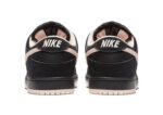 נעליי נייק-NIKE SB DUNK LOW PRO QS - Black & Wafer Logo