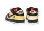 נעליי נייק-NIKE SB DUNK LOW PRO QS - Black & Yellow Sunshade