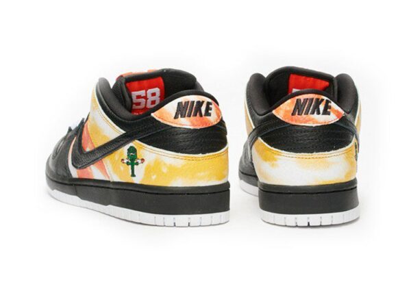 נעליי נייק-NIKE SB DUNK LOW PRO QS - Black & Yellow Sunshade