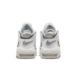 נייק אפטמפו סניקרס לגברים NIKE AIR MORE UPTEMPO '96 OFF WHITE