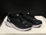 נעלי הוקה-HOKA ONE ONE Clifton 8 Black