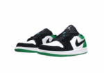 נעלי נייק-NIKE AIR JORDAN 1 LOW -WHITE-GREEN-BLACK LOGO