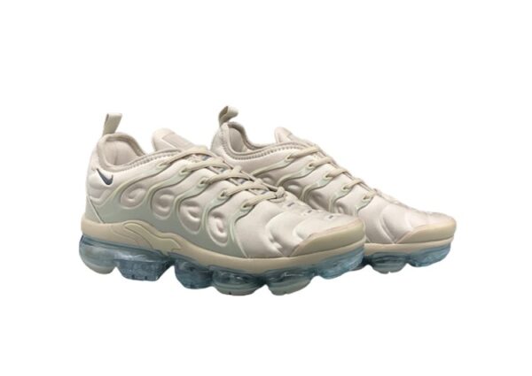 נעלי נייק-NIKE AIR MAX PLUS TN- ALBESCENT WHITE