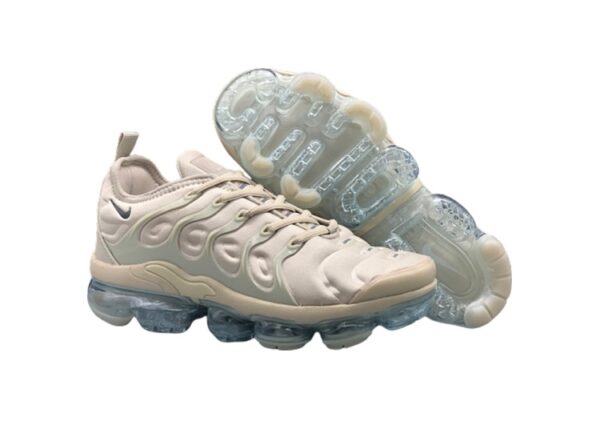 נעלי נייק-NIKE AIR MAX PLUS TN- ALBESCENT WHITE