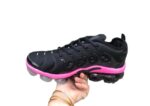 נעלי נייק-NIKE AIR MAX PLUS TN- BLACK RUSSIAN