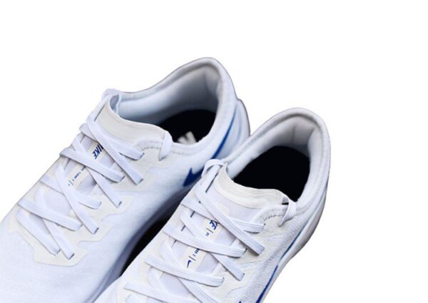 נעלי נייק-NIKE AIR ZOOM PEGASUS 36 - White & Blue Logo