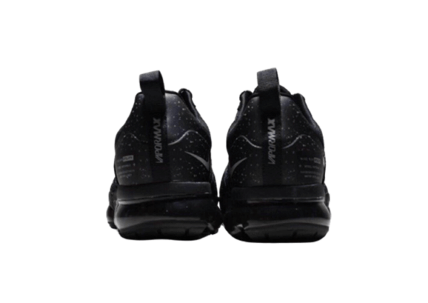 נעלי נייק-NIKE AIR VAPROMAX 2019 - BLACK - LOGO WHITE