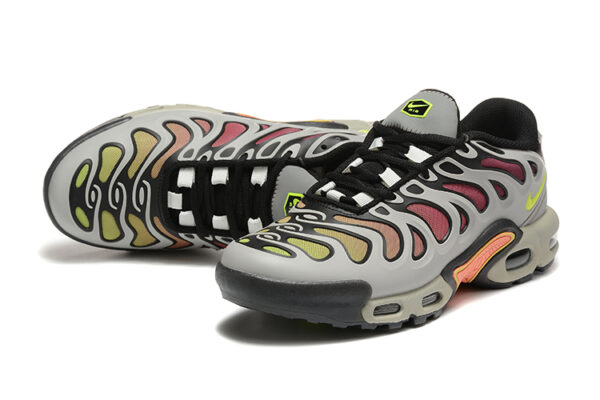נעלי נייק- NIKE AIR MAX PLUS DRIFT Multicolor
