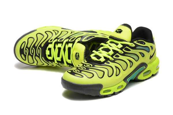 נעלי נייק- NIKE AIR MAX PLUS DRIFT YELLOW LEMON