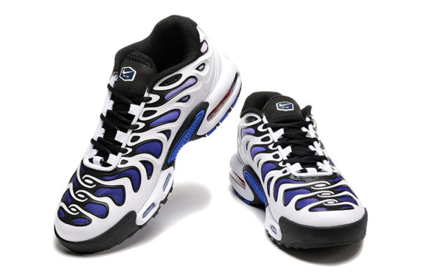 נעלי נייק- NIKE AIR MAX PLUS DRIFT White Blue