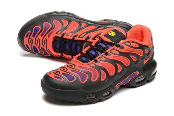 נעלי נייק- NIKE AIR MAX PLUS DRIFT Red Black