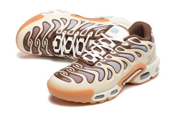 נעלי נייק- NIKE AIR MAX PLUS DRIFT Cream Gray