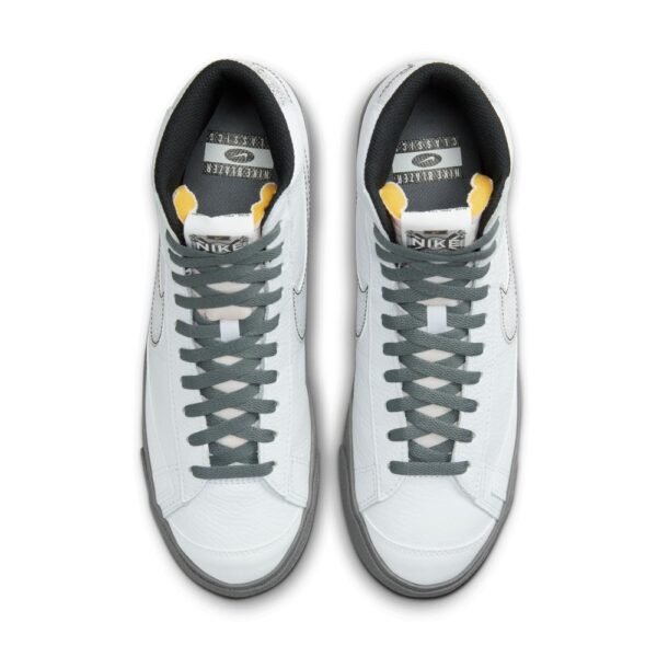 נייק בלייזר גבוהות- NIKE BLAZER MID '77 WHITE GREY