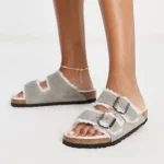 כפכפי בירקנשטוק | Birkenstock Arizona fur Gray