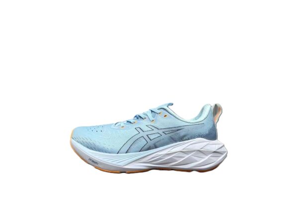 נעלי אסיקס - ASICS Novablast 4 light blue white