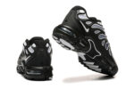 נעלי נייק- NIKE AIR MAX PLUS DRIFT Black White
