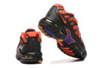 נעלי נייק- NIKE AIR MAX PLUS DRIFT Red Black