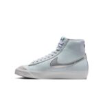 נייק בלייזר גבוהות- NIKE BLAZER MID '77 VINTAGE WHITE LIGHT BLUE