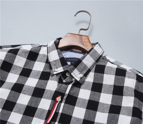 טומי הילפיגר-TOMMY BUTTON MEN'S- BLACK & WHITE