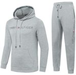 טומי הילפיגר-TOMMY SUIT- Zumthor