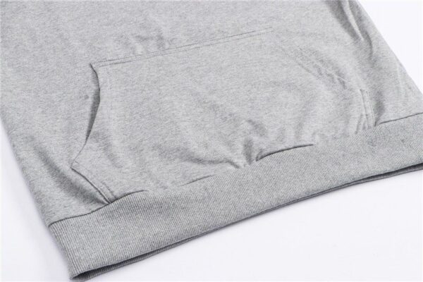 טומי הילפיגר-TOMMY SUIT- Zumthor