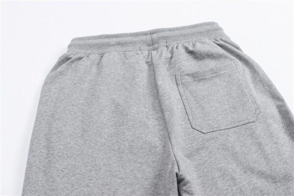 טומי הילפיגר-TOMMY SUIT- Zumthor