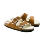 כפכפי בירקנשטוק | Birkenstock Arizona fur Brown